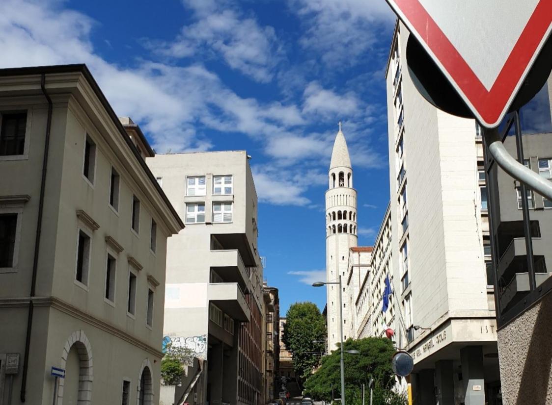 B&B Excelsior Trieste Bagian luar foto