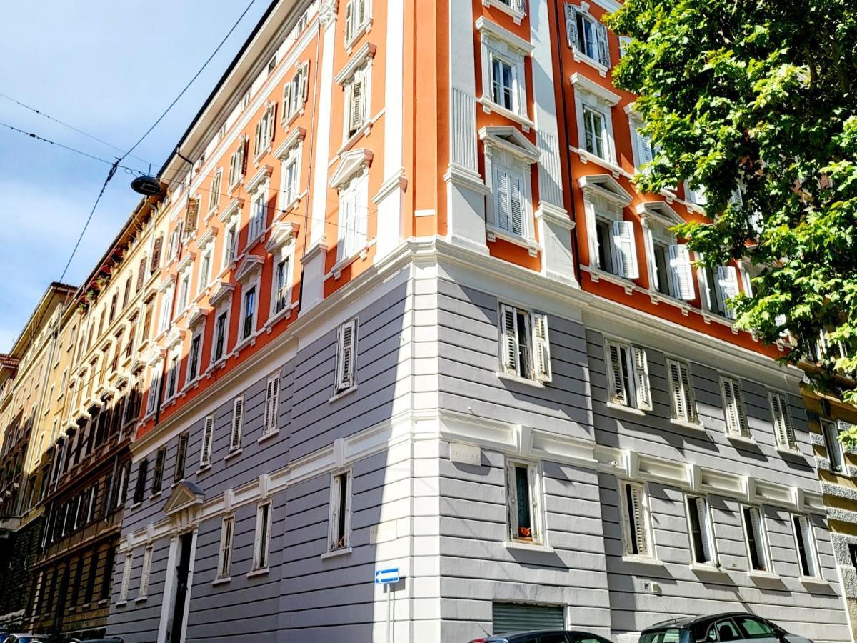 B&B Excelsior Trieste Bagian luar foto